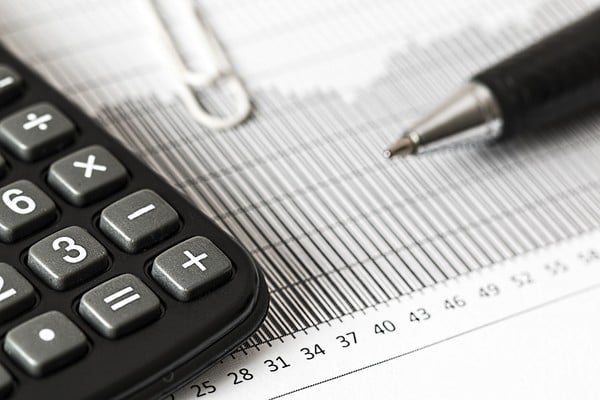 [Column] The Real Reason Successful Companies Like Musinsa Buy Their Own Headquarters First