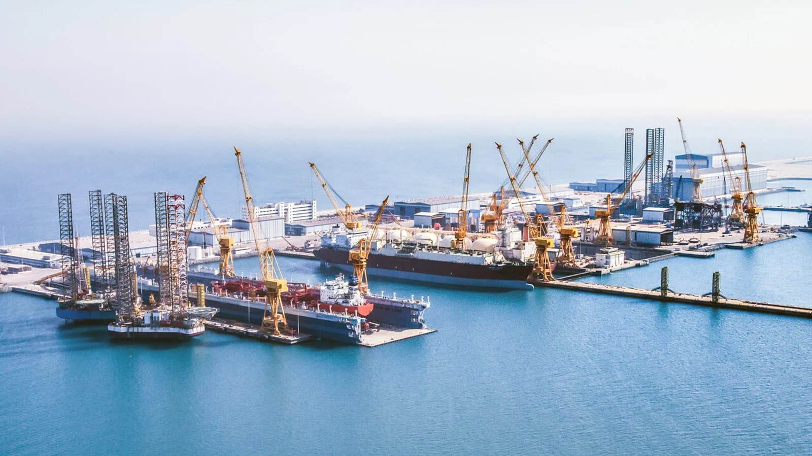 Samsung Heavy Industries Extends FLNG Technology to Floating Data Centers... Evolution into Marine Infrastructure Platform