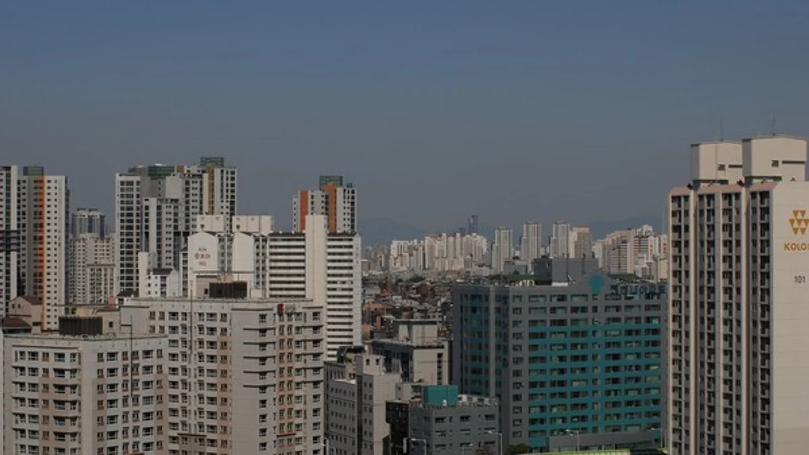 How to Use the 2026 Comprehensive Real Estate Holding Tax (Household) Simple Calculator: Check Estimated Tax by Entering Official Price and Number of Houses