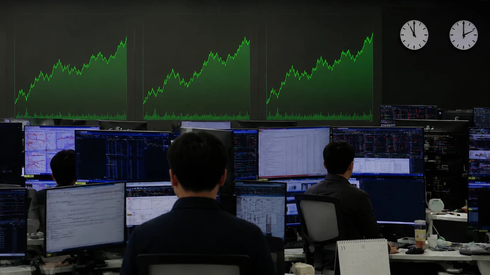 PosBank Shares Fall 0.31%... Hana Securities: "Expanding Overseas Presence and Securing Pricing Power"