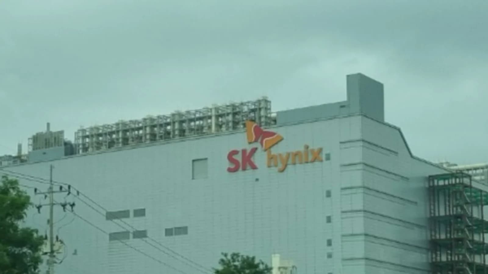 SK Hynix to Announce Q2 Earnings on the 29th... Semiconductor Super Cycle Faces 'Sell on the News' Test