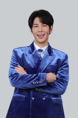 Jang Han-byul Dominates July Netizen Awards Neostar Category at No. 1... August Moves 'Highly Anticipated'