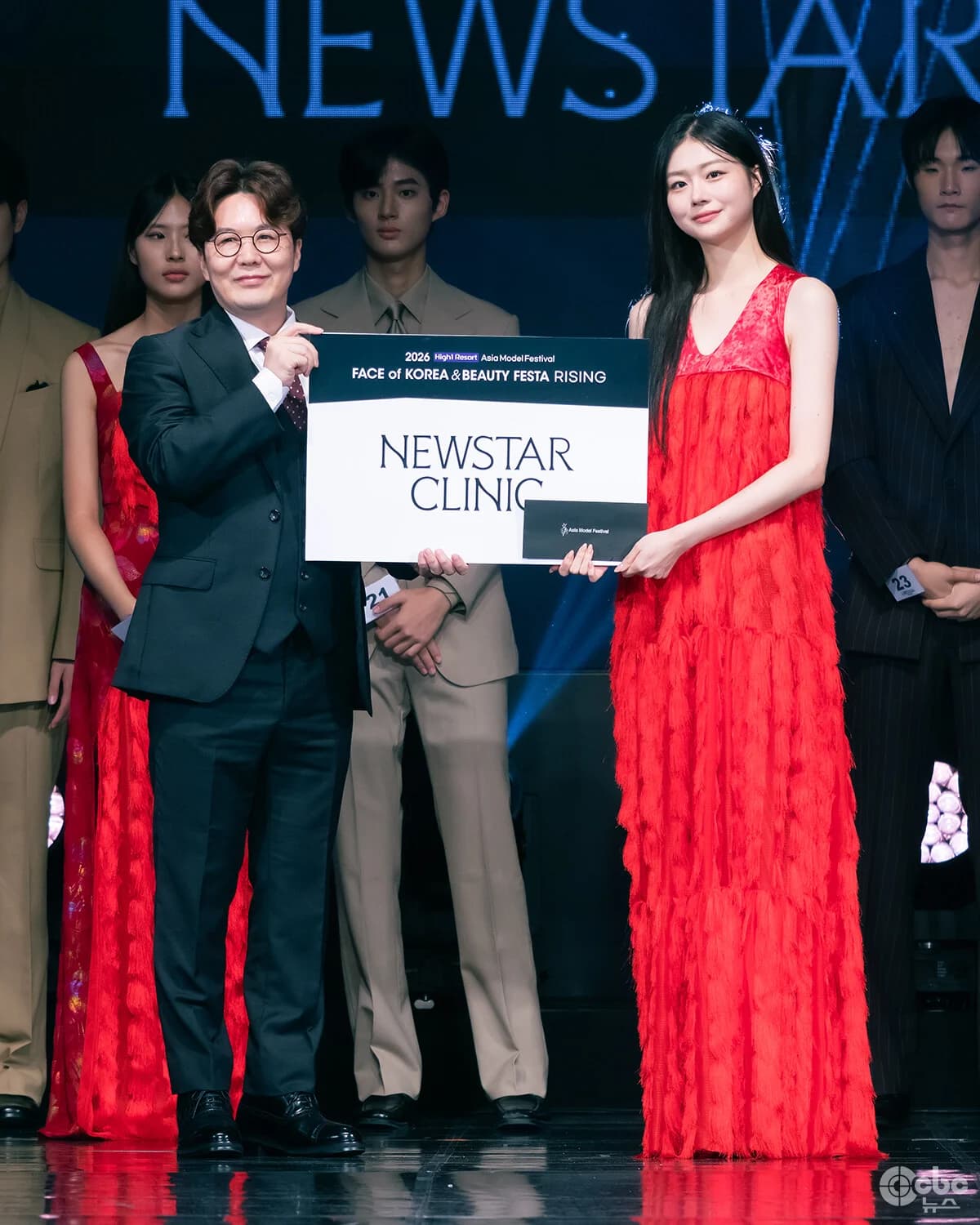 Lee Seo-hee Honored with New Star Clinic Award at '2026 Face of Korea Rising'… Set to Challenge FACE OF ASIA Stage in November