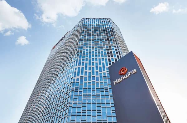 Hanwha Group Announces August 1 Executive Reshuffle… Vice Chairman Kim Dong-kwan Promoted to Senior Vice Chairman as Third-Generation Leadership Strengthens