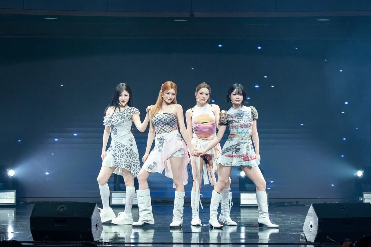 FIFTY FIFTY Successfully Wraps Up Seoul Concert of First Fan Concert 'Still LoBubble' Since Debut… Kicks Off Asia Tour in Earnest