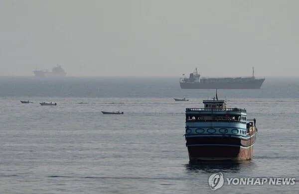 Iran and Oman Agree on Strait of Hormuz Route Coordinates…Push for Temporary Toll-Free Operation