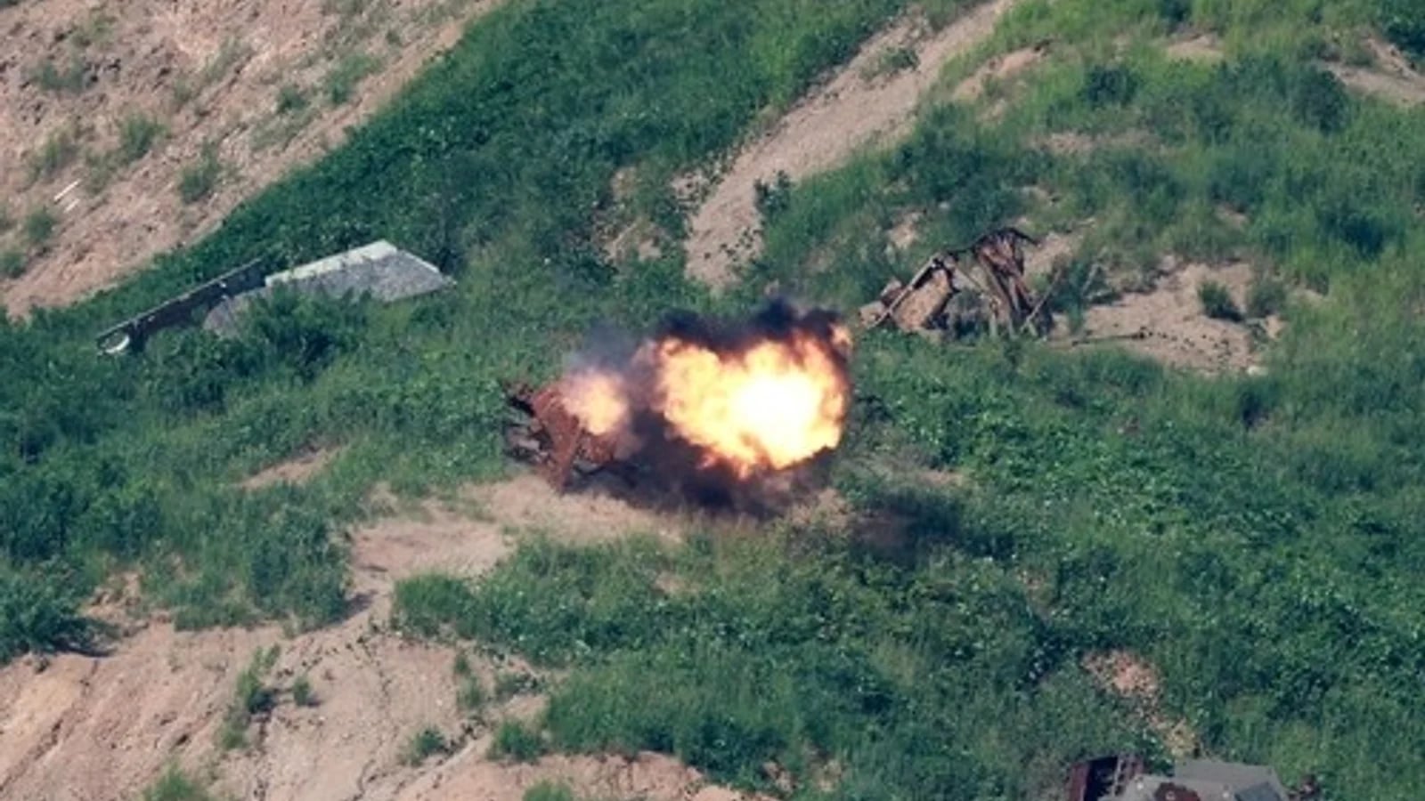 U.S. Marines Conduct First FPV Suicide Drone Live-Fire on Korean Peninsula… 6 Drones Hit Targets 0.9 km Away with Perfect Accuracy