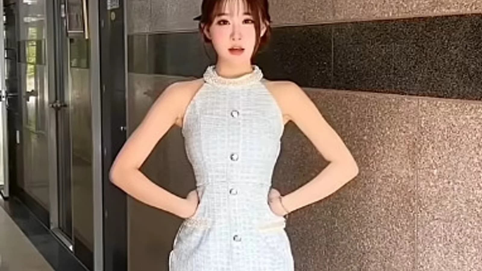 Kim Da-hyun's Pre-Performance Warm-up Video Sparks Frenzy... Fans Explode with Reactions: 'Best Dance Lines and Charm'