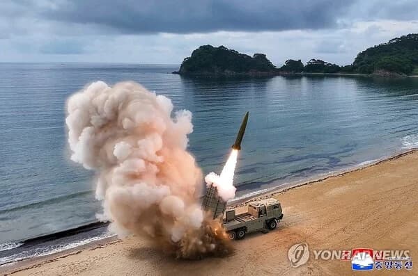 North Korea Launches Short-Range Ballistic Missile After 42 Days... National Security Office Convenes Emergency Security Meeting