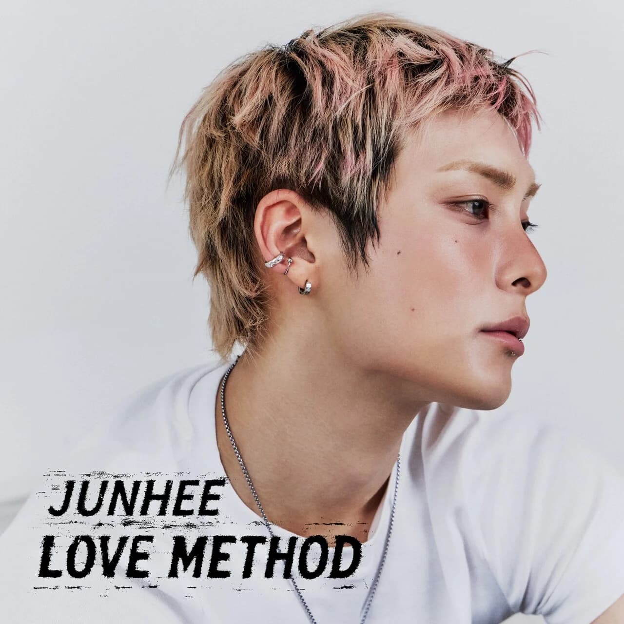 Global Artist Junhee Releases New Mini Album 'LOVE METHOD'… Triple Title Tracks + Kim Minjae and WOW Featured