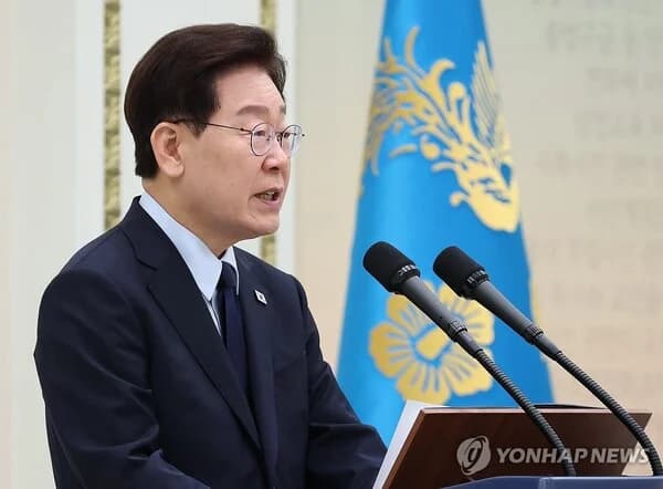 President Lee Jae-myung Orders Comprehensive Reconsideration of ISA Overhaul and Stock Price Suppression Prevention Act... "Reflect Investor Criticism"