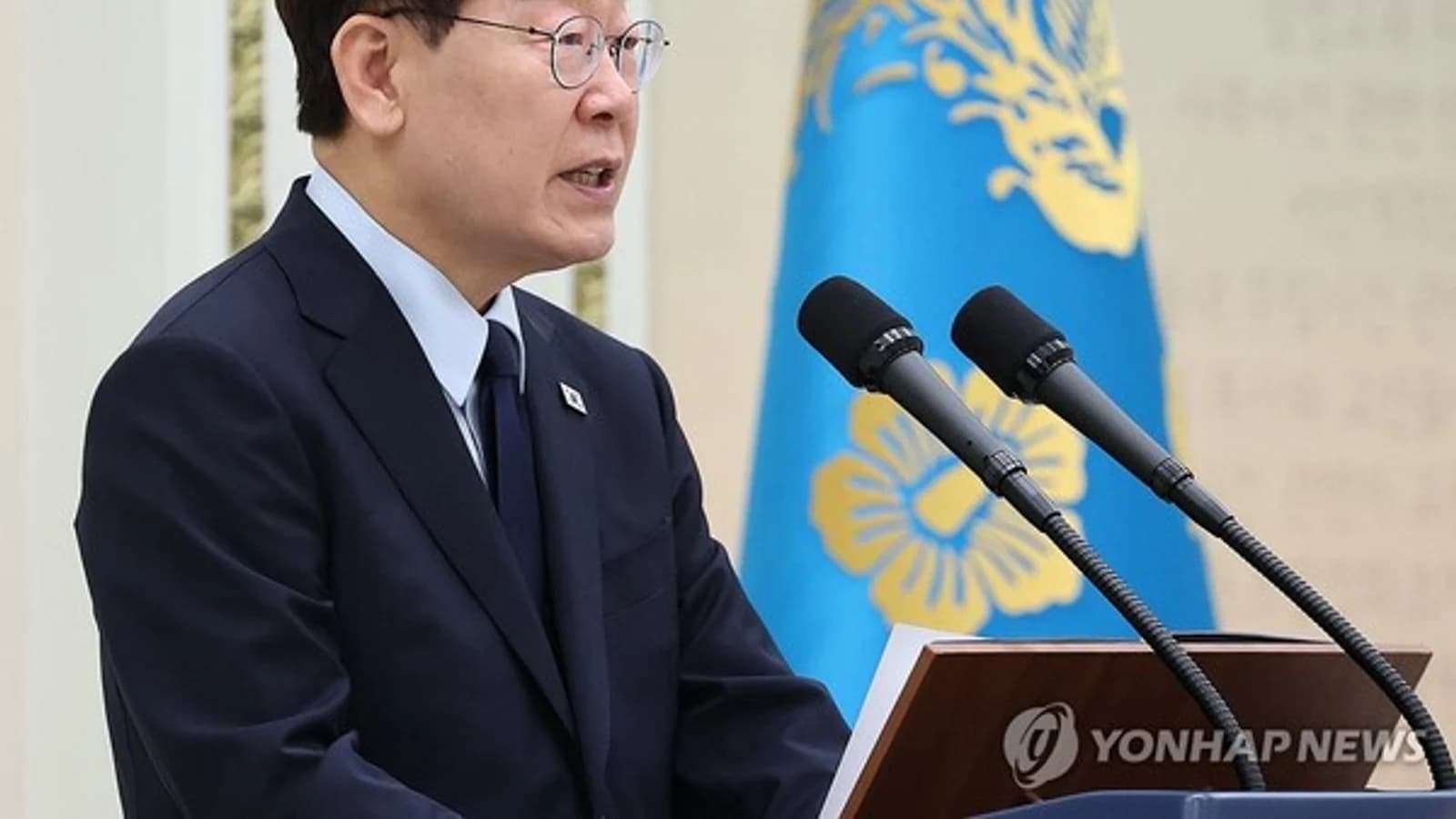 President Lee Jae-myung Orders Comprehensive Reconsideration of ISA Overhaul and Stock Price Suppression Prevention Act... "Reflect Investor Criticism"