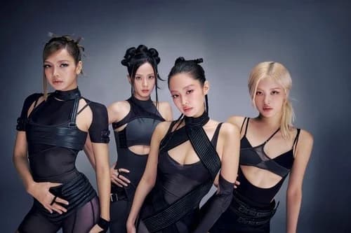 BLACKPINK 10th Anniversary Event 'Lottery of 40' Controversy... Jisoo Apologizes in Tears Amid Fan Backlash