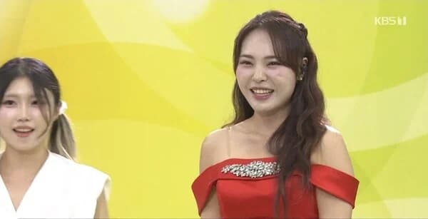 Miss Kim Dominates Gwangmyeong City Episode of 'National Singing Contest'... Audiences Cheer for Refreshing Vocals in 'Side'