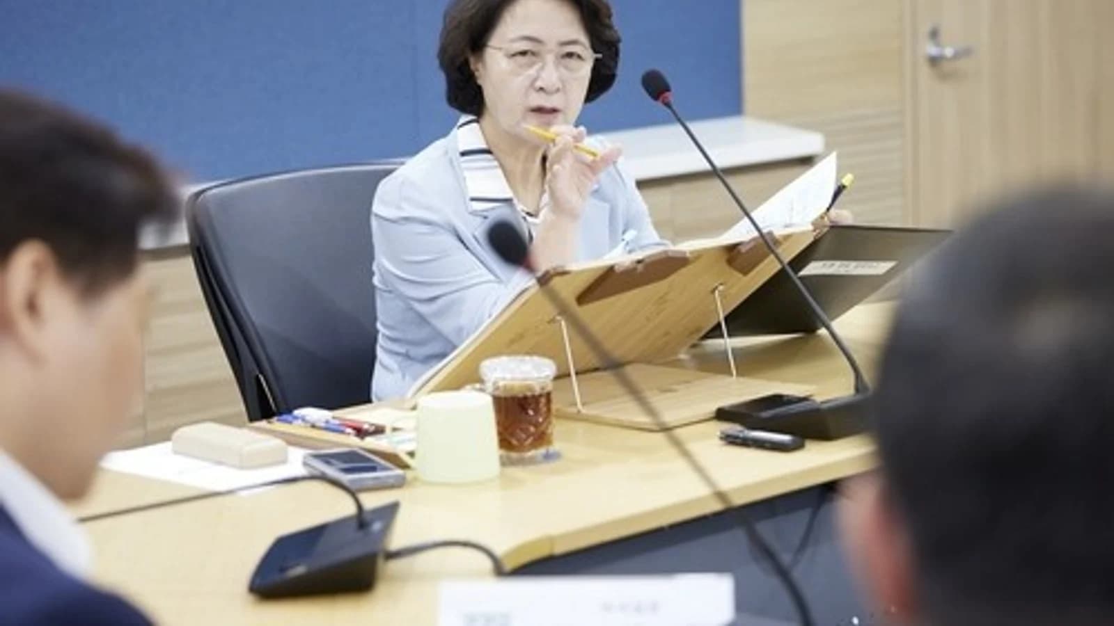 Gyeonggi Governor Choo Mi-ae: "Semiconductor Companies Must Strengthen Self-Rescue Measures to Minimize Process Water Discharge and Reduce Environmental Impact"
