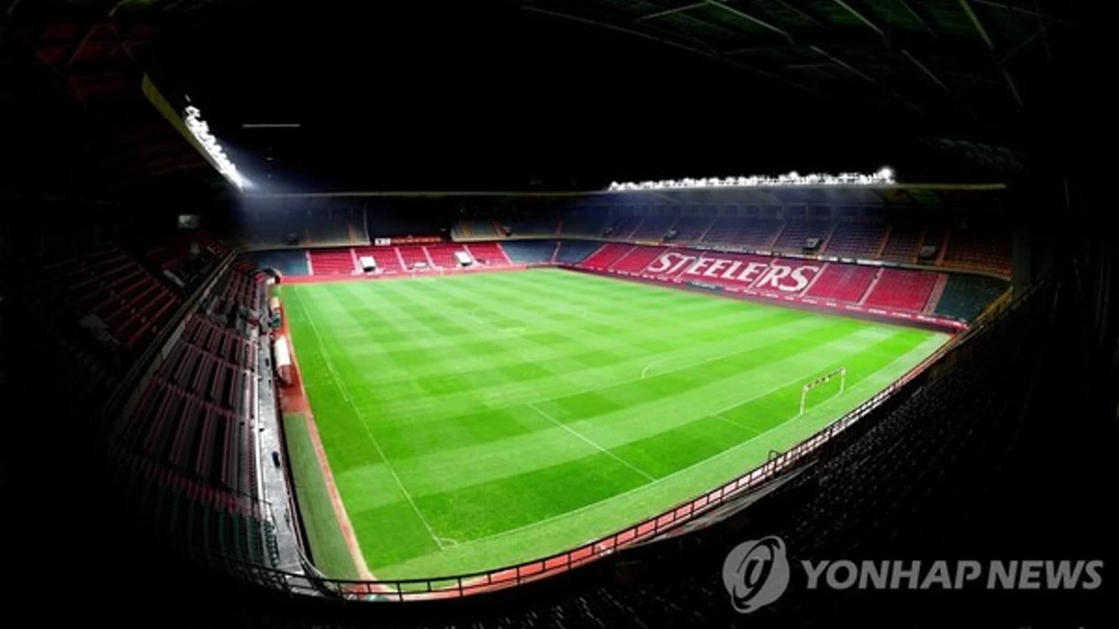 Following Stone Falling Incident at Pohang Steel Yard, Pro Football Federation Orders Emergency Safety Inspections for All Clubs... Heightened Vigilance on Aging Stadium Safety Management