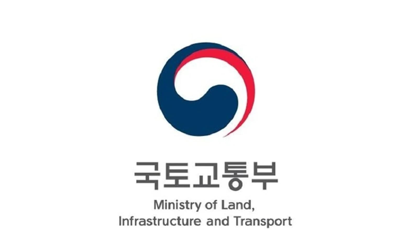 Capable of Working at 100m Heights... Large Aerial Work Platforms Over 40t Newly Designated as Special Construction Machinery