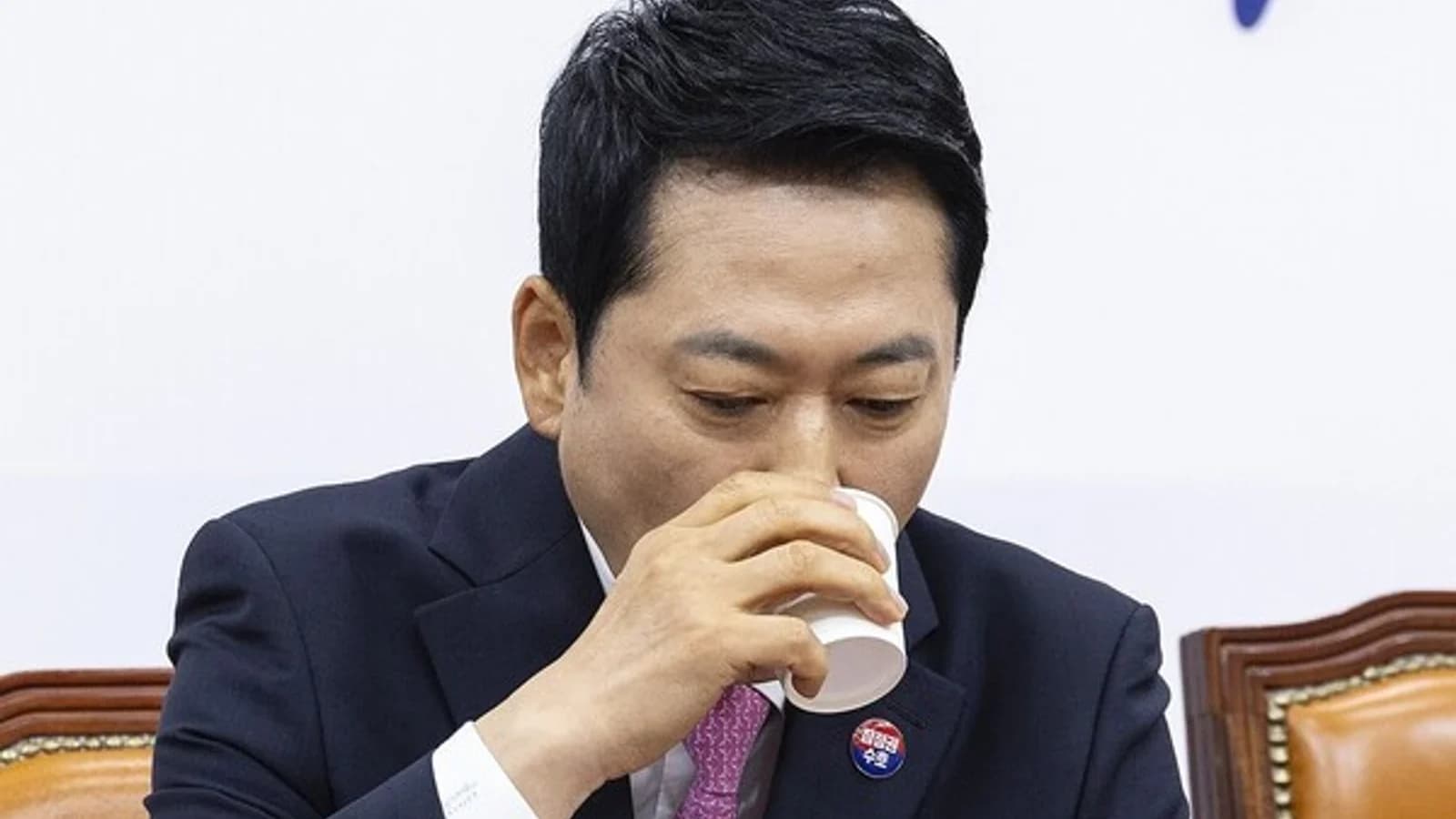 Han Byung-do: "Housing Supply Delays, Responsibility of Previous Administration and Opposition"… Jang Dong-hyuk Criticizes "Government That Abandoned the People"