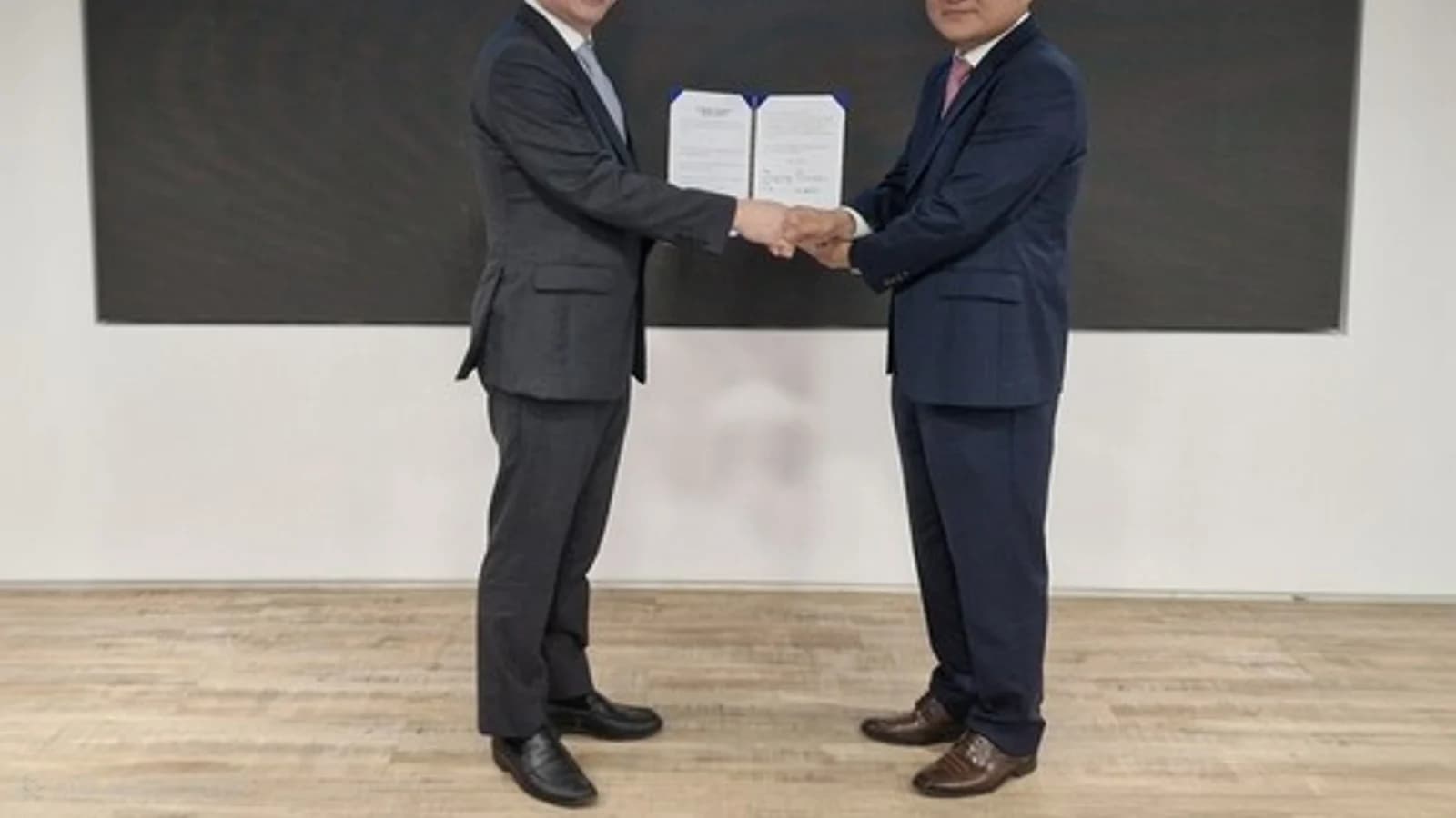 GCcell Recruits Son Ju-hee, Former Lotte Biologics Executive, as Head of Business Development… Strengthens Global BD and Partnership