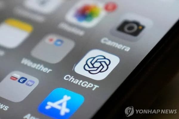 Google Overtakes Naver to Claim No. 1 Mobile User Count in Korea for the First Time... The Generative AI 'Wave'