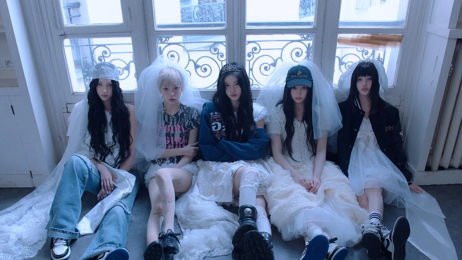 ILLIT Reveals Behind-the-Scenes of 'I Got Your Back'... From School Uniforms to 'Magical Girls,' a Heartfelt Message Within a Twist Concept