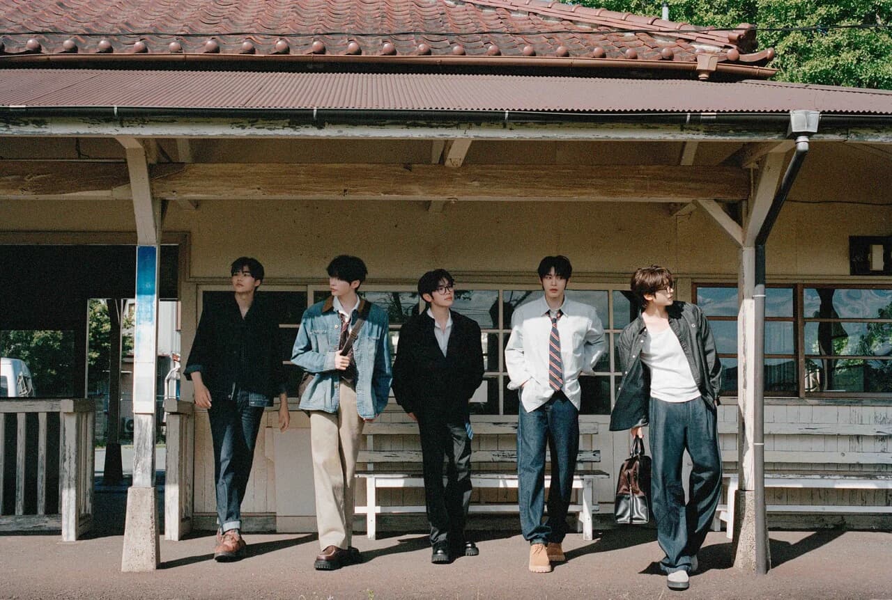 ZEROBASEONE's 'CINEMA PARADISE' Tops Oricon Weekly Charts Twice... '5th-Generation Top Tier' Proven in Japan