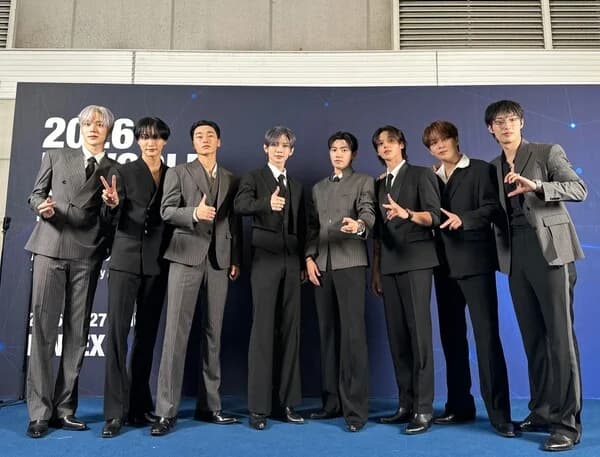 ATEEZ Sweeps Four Trophies at 2026 K World Dream Awards (KWDA)... Grand Prize Win Followed by Billboard No. 1 and Million-Seller Streak