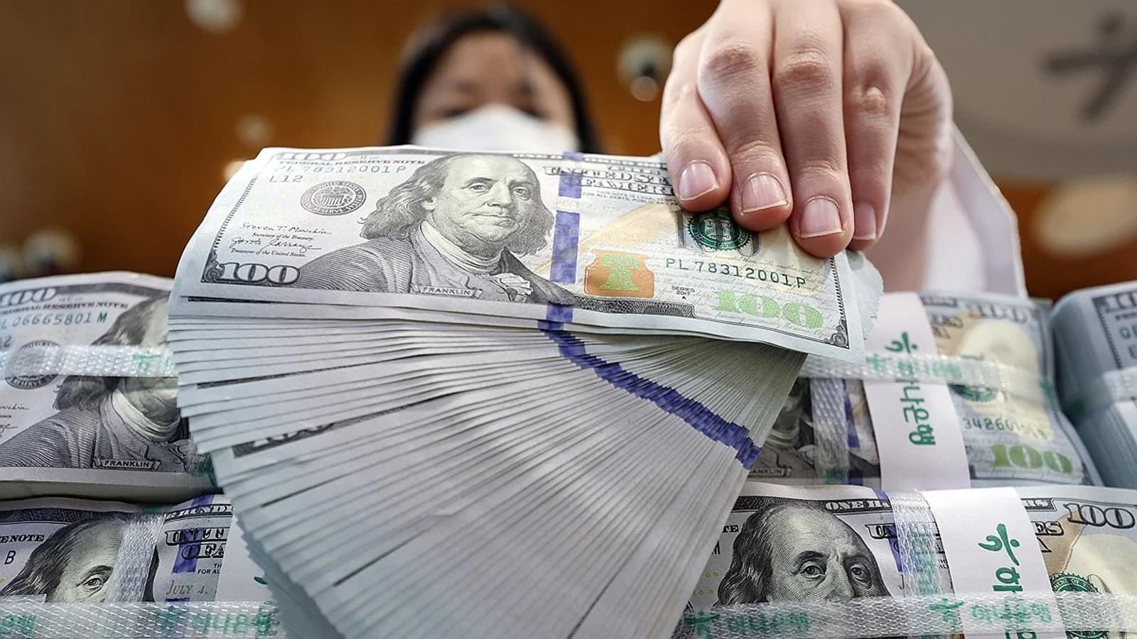 Dollar Deposits Top $100 Billion for First Time in History... Foreign Currency Deposits Also Hit Record High