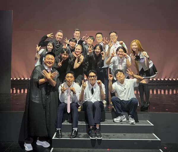 Lee Eun-gyeol Marks 30th Debut Anniversary with Magic Show on 'Knowing Bros'... Levitation and Teleportation Dazzle the Stage