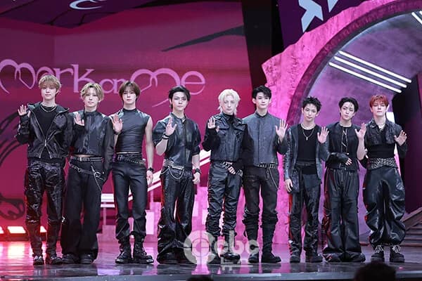 &TEAM's 2nd Mini Album 'Mark on Me' Surpasses 1.22 Million Copies Sold on First Day... Fourth Consecutive Million-Seller and Personal Best Record