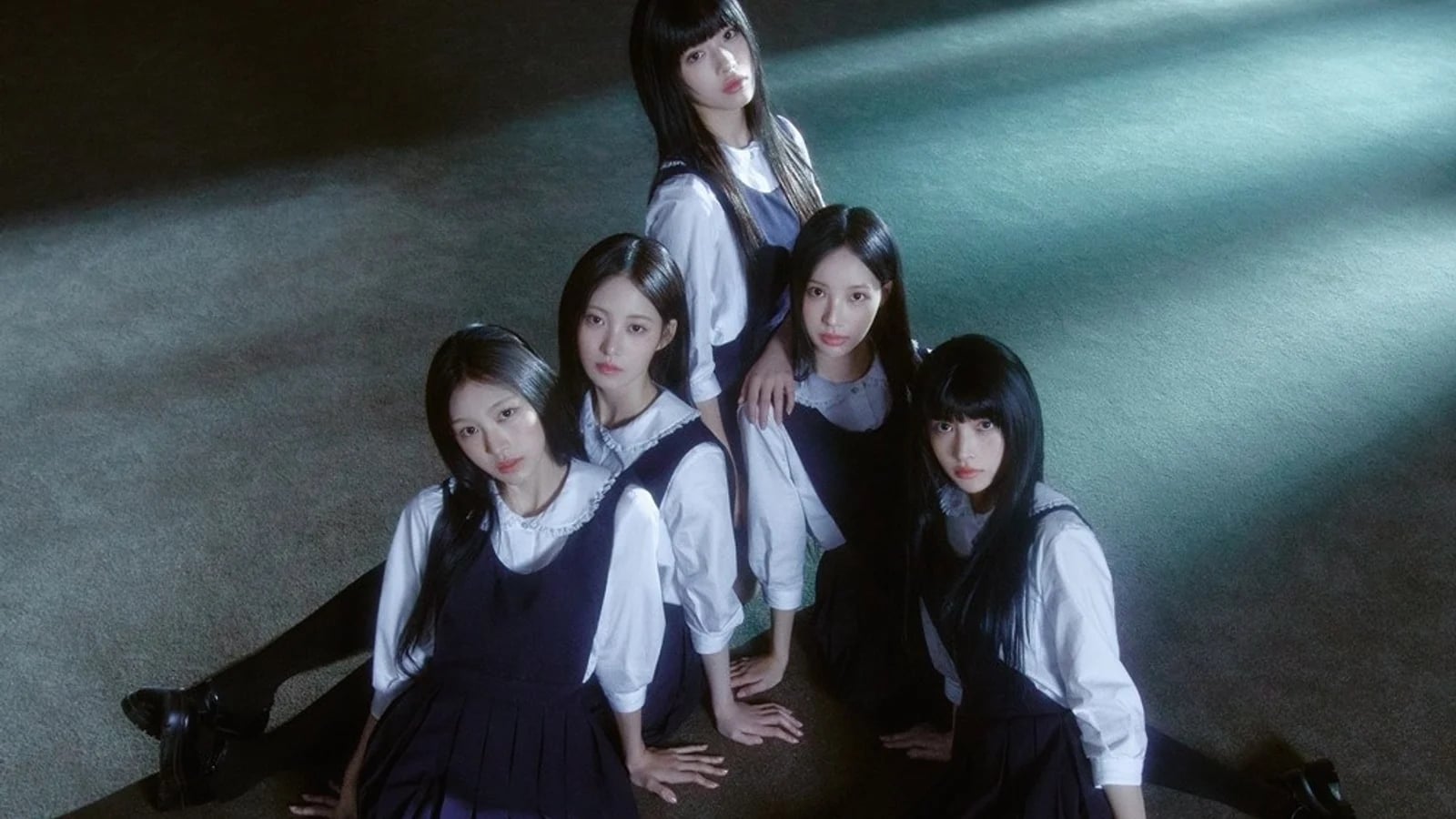 'Love Attack' in Front of RESCENE, Male Version Draws Praise for Arrangement — 'Happy Together K2' Video Continues to Receive Acclaim
