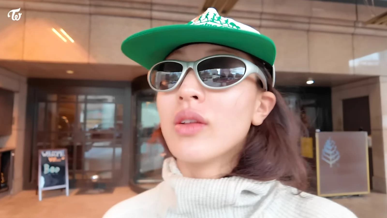 "Anyone Want to Run with Jihyo?" TWICE's Jihyo's 3km Morning Run Video in U.S. Park Hits 250,000 Views... Fans Say They "Started Exercising After Watching," Sparking Buzz