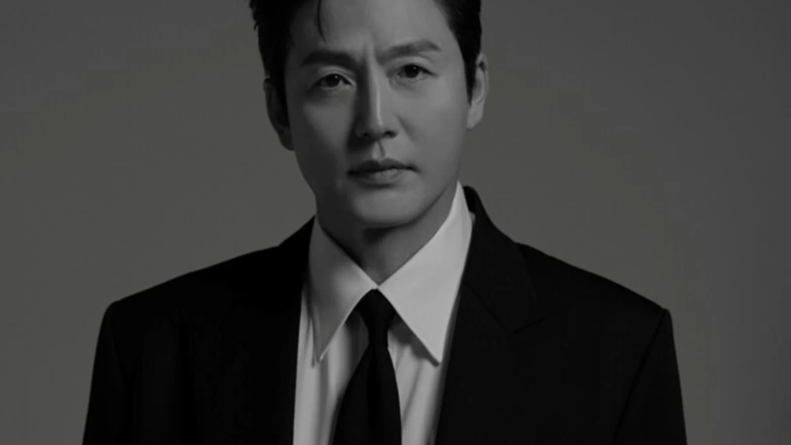 Lee Jung-jaein Signs Exclusive Contract with Billions, Joining Son Hyun-joo and Kim Ha-neul; Set for Full-Fledged Activities at New Agency