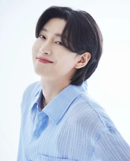 Kim Yong-bin's Cover of 'The Riverbank Where Waterbirds Cry' — Love That Flows Together and the Lingering Warmth of Simple Happiness