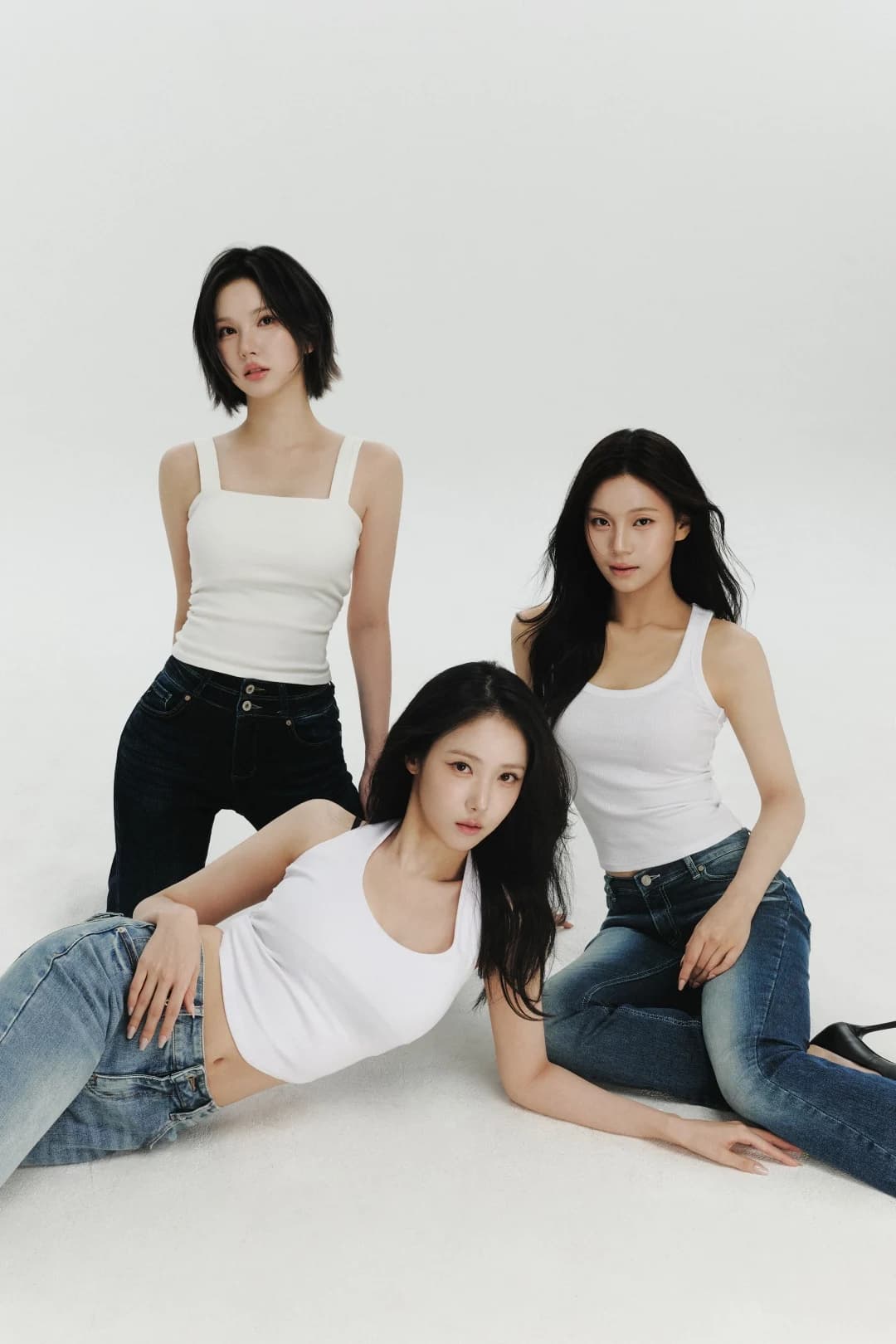 VIVIZ's Eunha, SinB, and Umji Sign Exclusive Contract with Uncore... New Chapter for the Team Begins (Official)