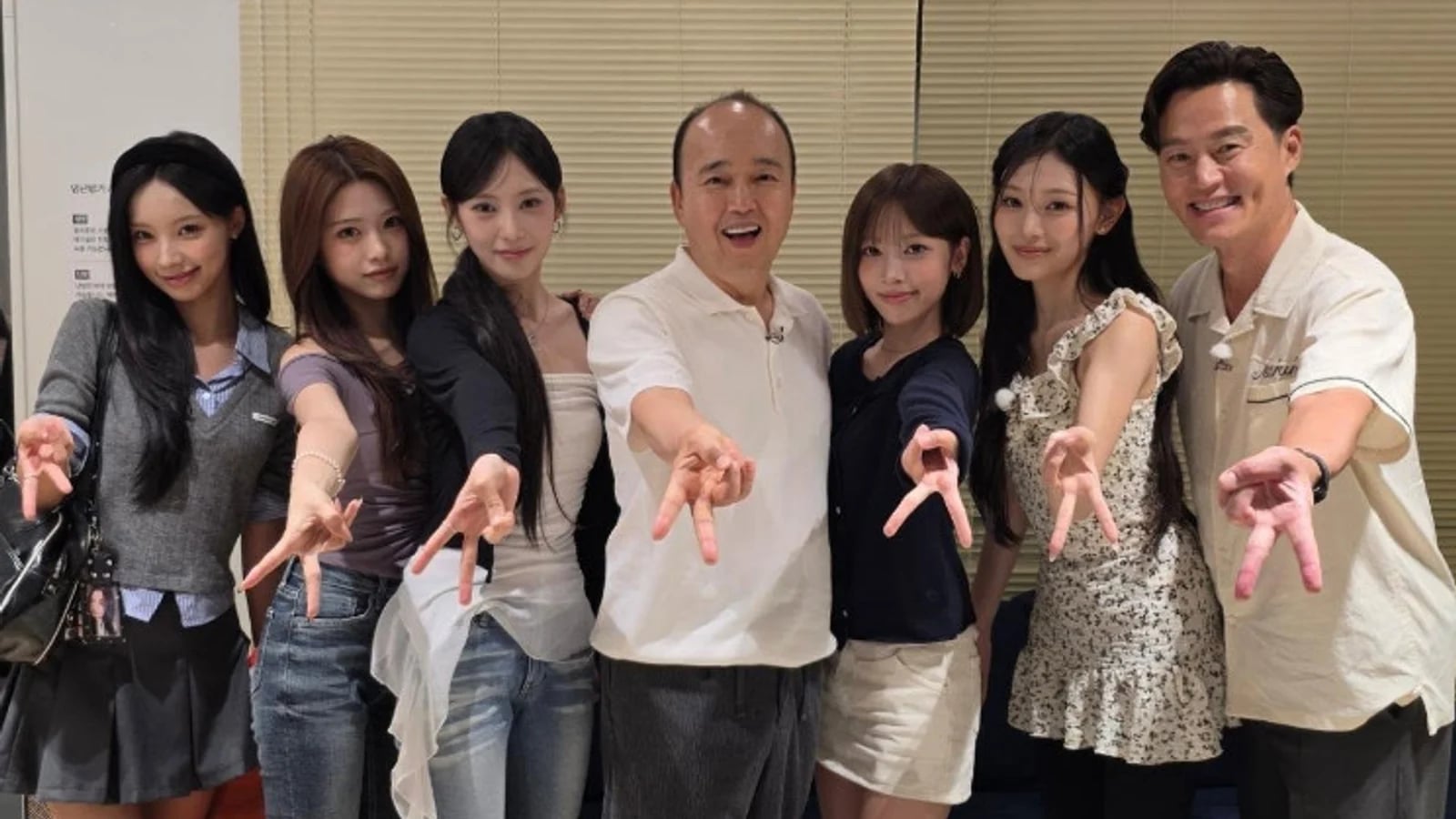 Kim Kwang-gyu Shares Photos with RESCENE, His 'Secretary Team' Connection — Fans Say It Feels Like He Posted Photos of His Nieces