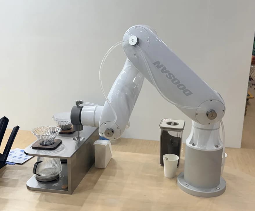 Rainbow Robotics and Doosan Robotics Fall Together... Robot Stocks Close Mixed on the 8th, Yujin Robot Rises 3.93%