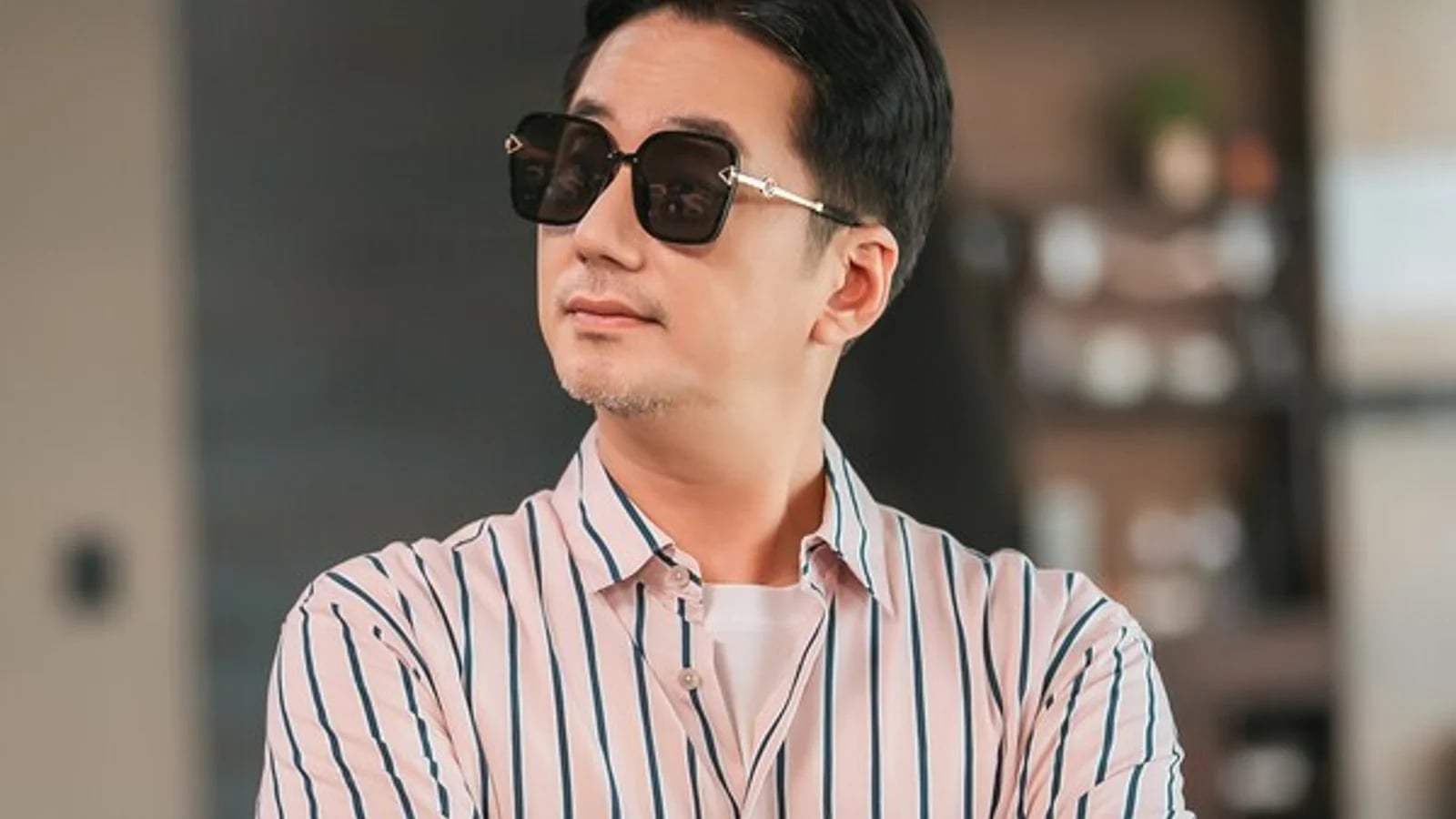 'Love Is On the Way' Airs Episode 20 Today: Kim Mu-jin Determined to Keep Confessing to Han Gyu-rim, Hug with Han Gyu-o; Han Seok-jung and Jo Heung-sik Storm the Restaurant
