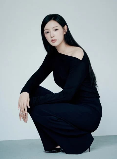 Kim Ji-won Transforms Into Genius Surgeon Gye Su-jeong in 'Doctor X'... Principles and Charm Revealed in Episodes 1 and 2