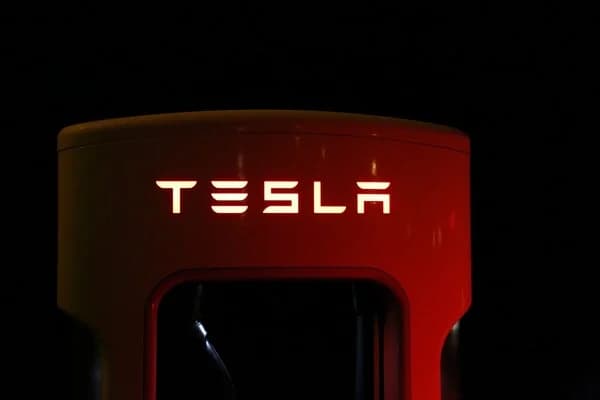 Tesla Shares Up Over 4% in Premarket Trading at $378 Level, Boosted by New Roadster Demonstration News