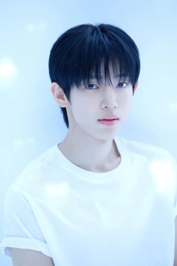 Park Si-woo Joins MMA2026 as Presenter... 'The Prosecutor's Office's Proposal' Ranks No. 1 Globally and Makes Fashion Week TOP 20, Riding Upward Momentum
