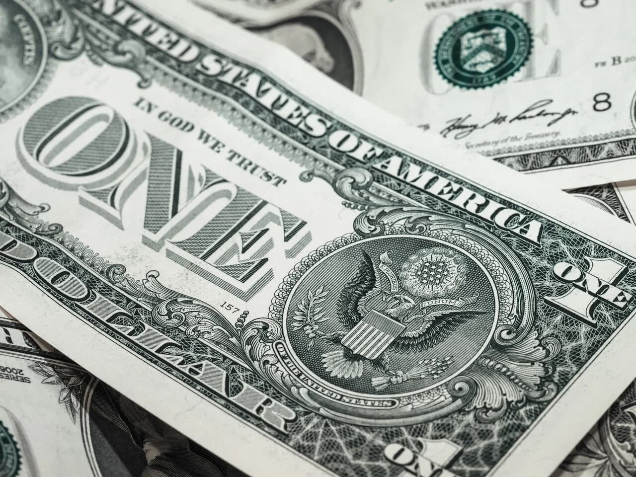 Fed Holds Benchmark Rate at 3.75–4.00% at FOMC… Why Two Members Called for a Hike